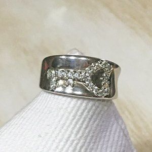 AUTHENTIC BLOOM NYC CZ & STERLING SILVER HEART LOVE KEY DETAIL CURVE RING SIZE 7
